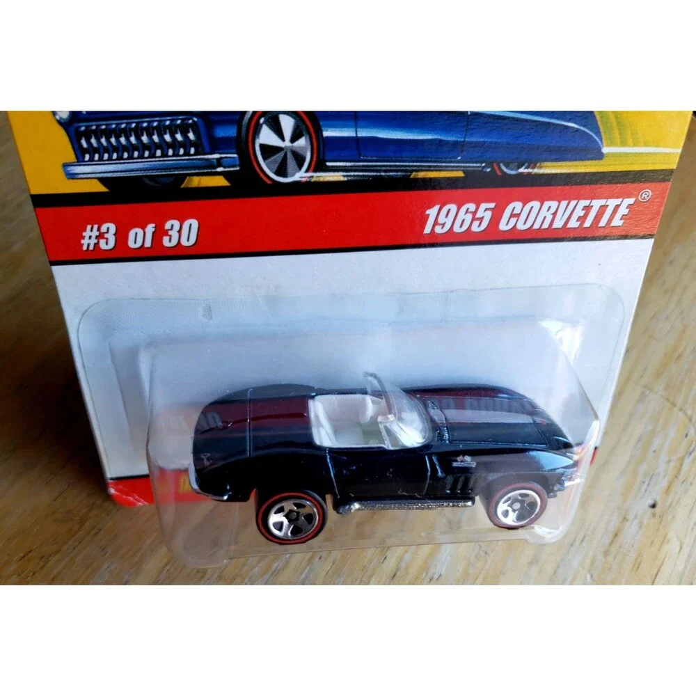 2006 Hot Wheels 1965 CORVETTE Spectraflame Dark Blue CLASSICS SERIES 2 REDLINE